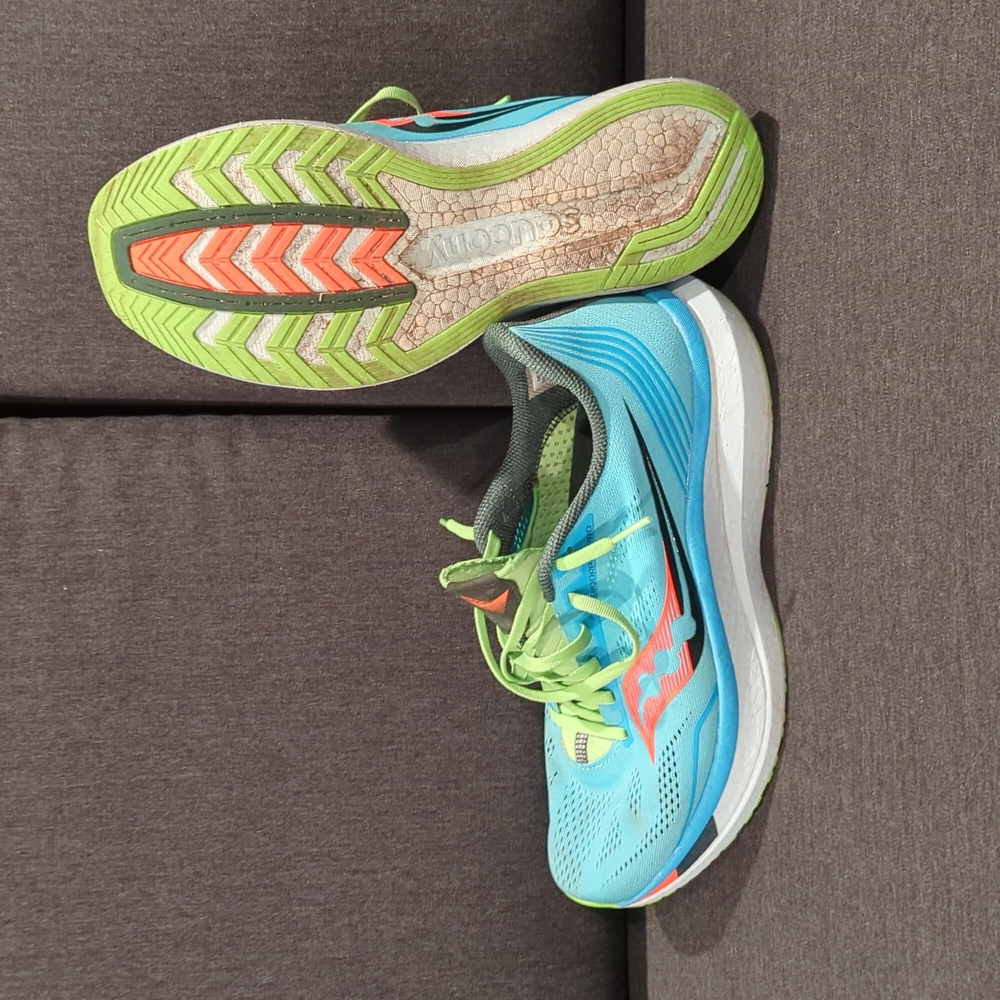 Saucony Endorphin Pro Men's size 10